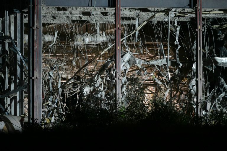 Ιαπωνία: Μάχη με τον χρόνο στα συντρίμμια – Αυξάνονται οι νεκροί μετά τον σεισμό των 7,1 Ρίχτερ, αγωνία για τους αγνοούμενους